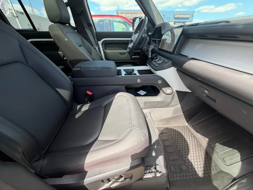 2025 Land Rover Defender L663 - Image 15 of 16