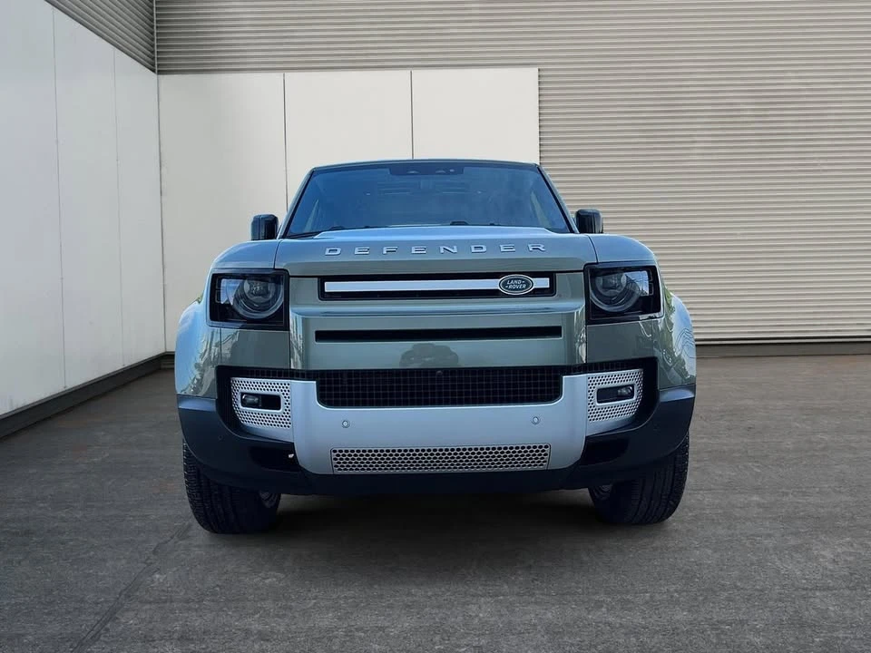 2025 Land Rover Defender L663 - Image 2 of 10