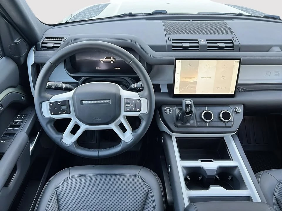 2025 Land Rover Defender L663 - Image 10 of 10