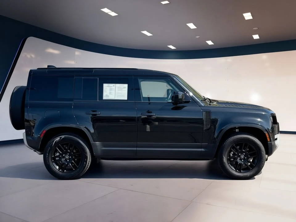 2025 Land Rover Defender L663 - Image 3 of 20