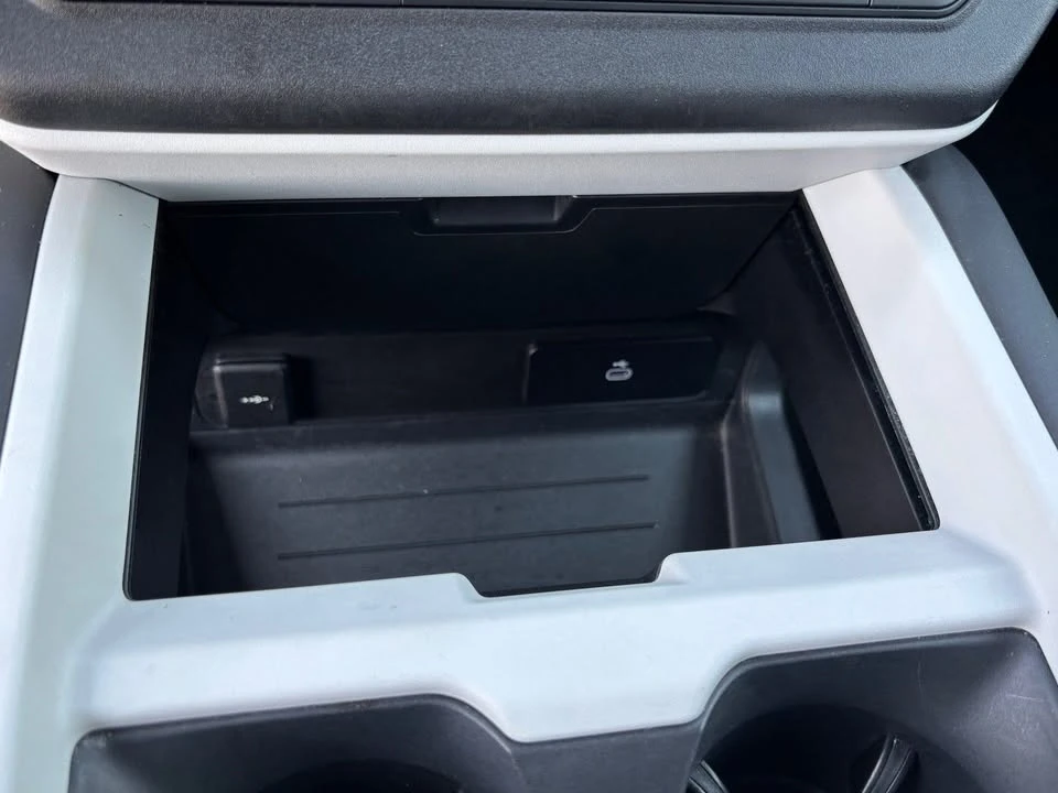 2025 Land Rover Defender L663 - Image 15 of 20