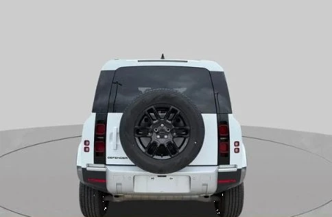 2025 Land Rover Defender L663 - Image 5 of 12