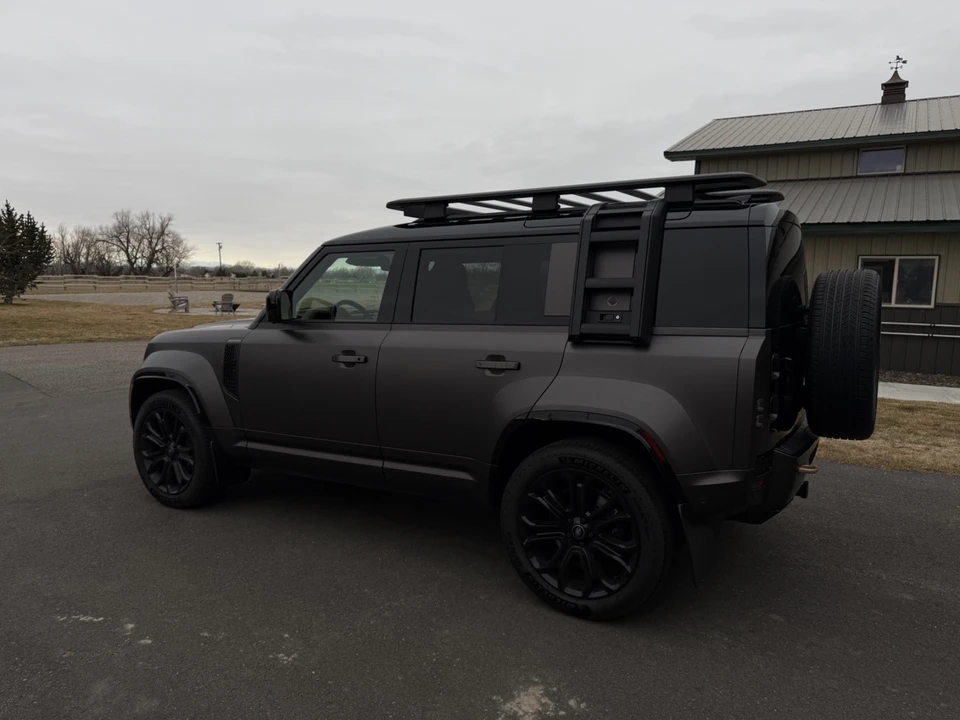 2025 Land Rover Defender L663 - Image 3 of 9