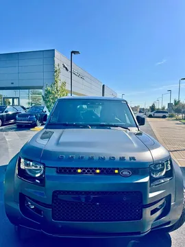 2025 Land Rover Defender Octa