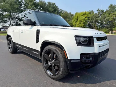 2025 Land Rover Defender P400 X Dynamic