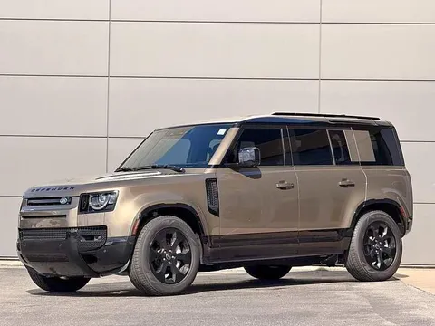 2025 Land Rover Defender 110 P400 X-Dynamic SE