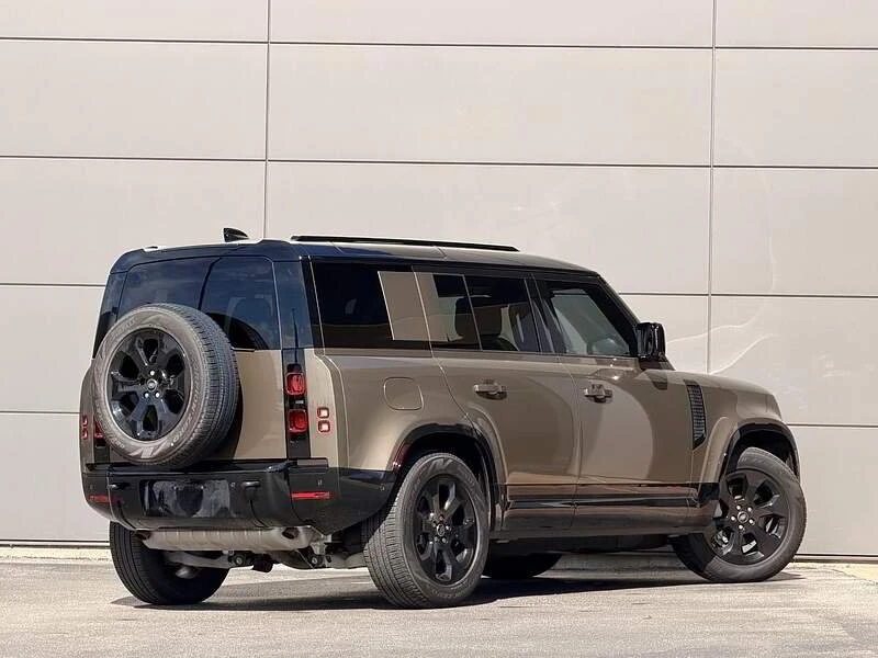 2025 Land Rover Defender L663 - Image 6 of 18