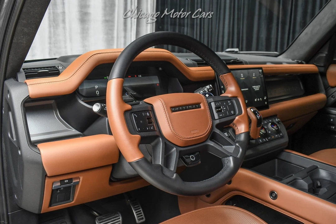 2025 Land Rover Defender Octa - Image 8 of 31