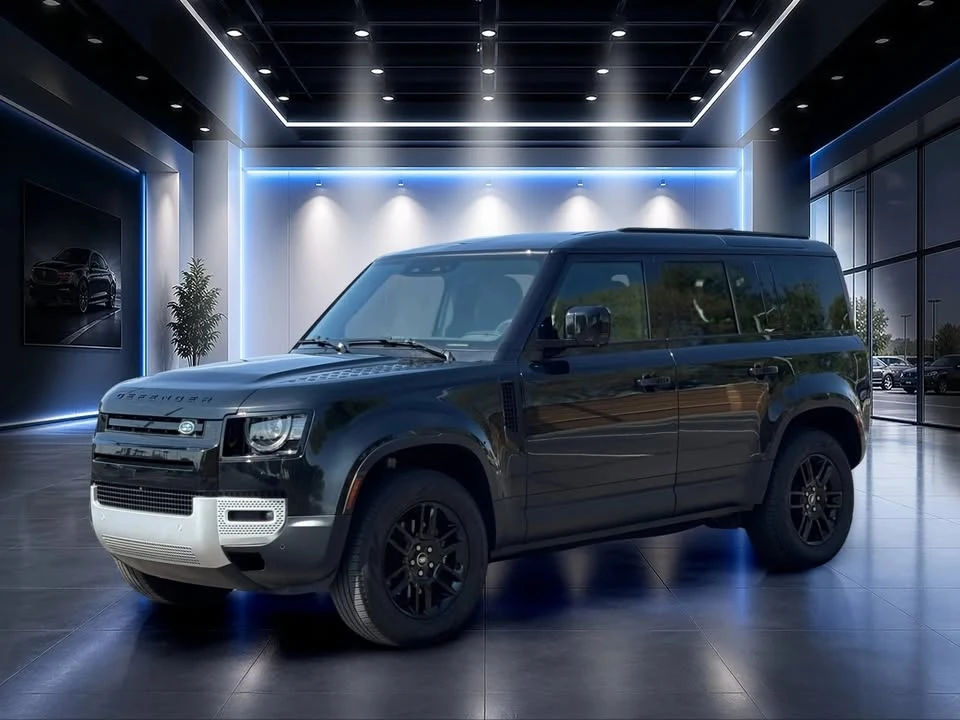 2025 Land Rover Defender L663 - Image 7 of 19
