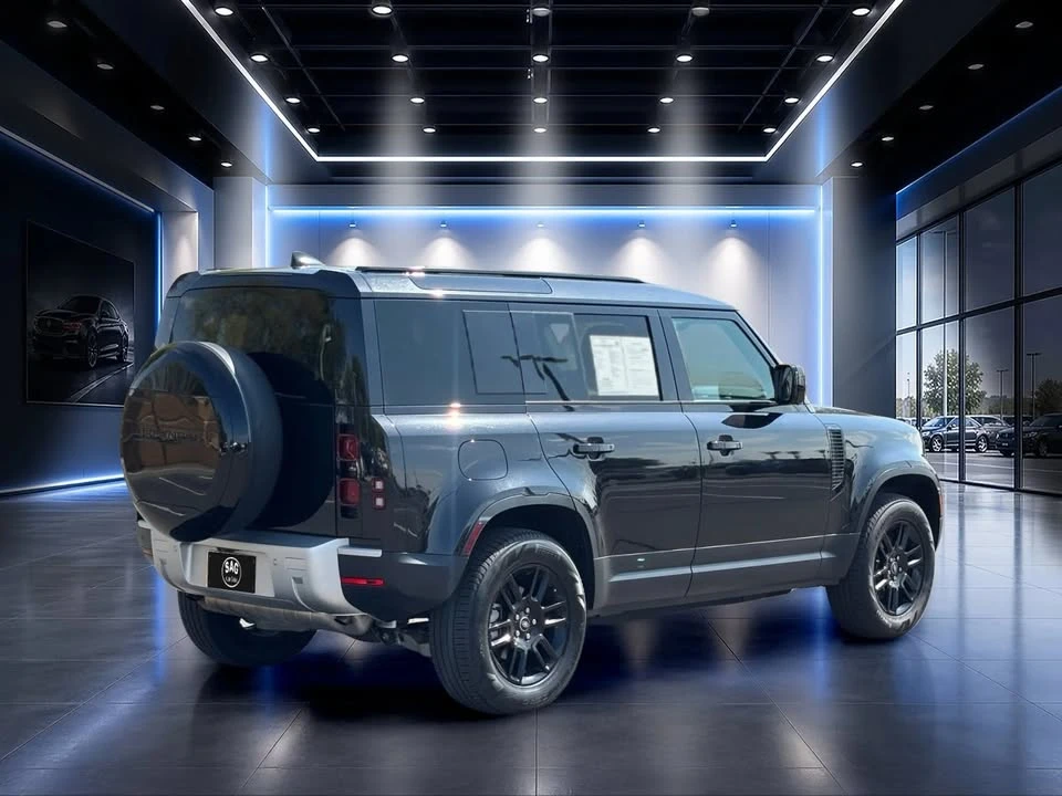 2025 Land Rover Defender L663 - Image 3 of 19