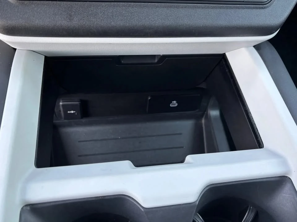 2025 Land Rover Defender L663 - Image 14 of 19
