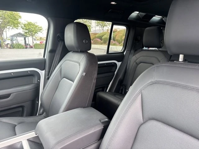 2025 Land Rover Defender L663 - Image 11 of 19