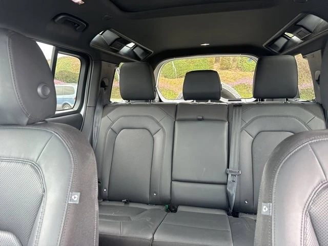 2025 Land Rover Defender L663 - Image 12 of 19