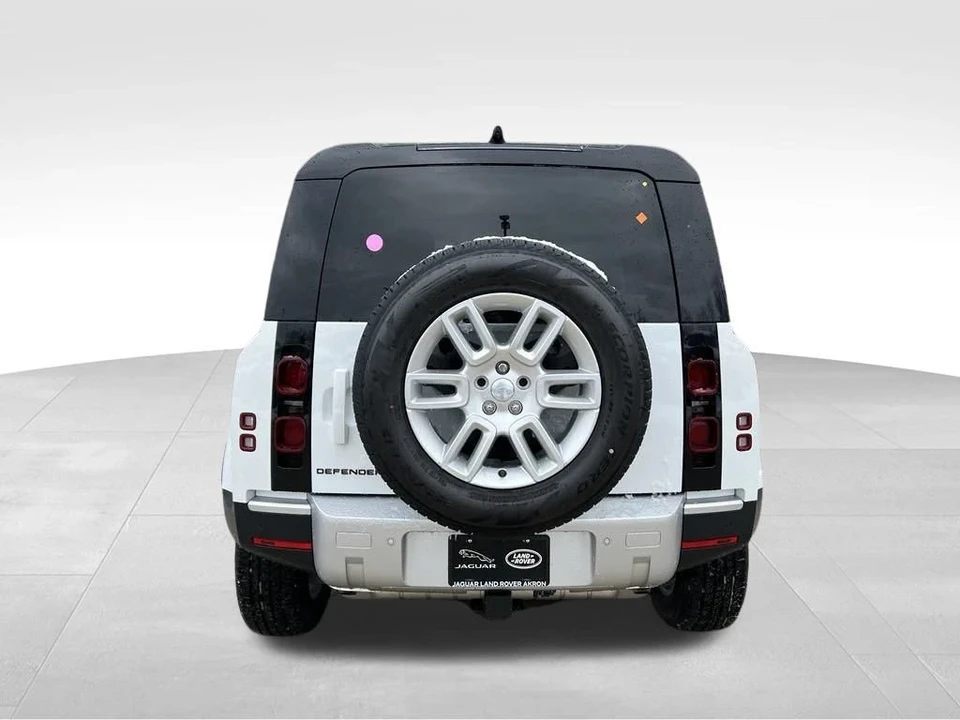 2025 Land Rover Defender L663 - Image 8 of 12