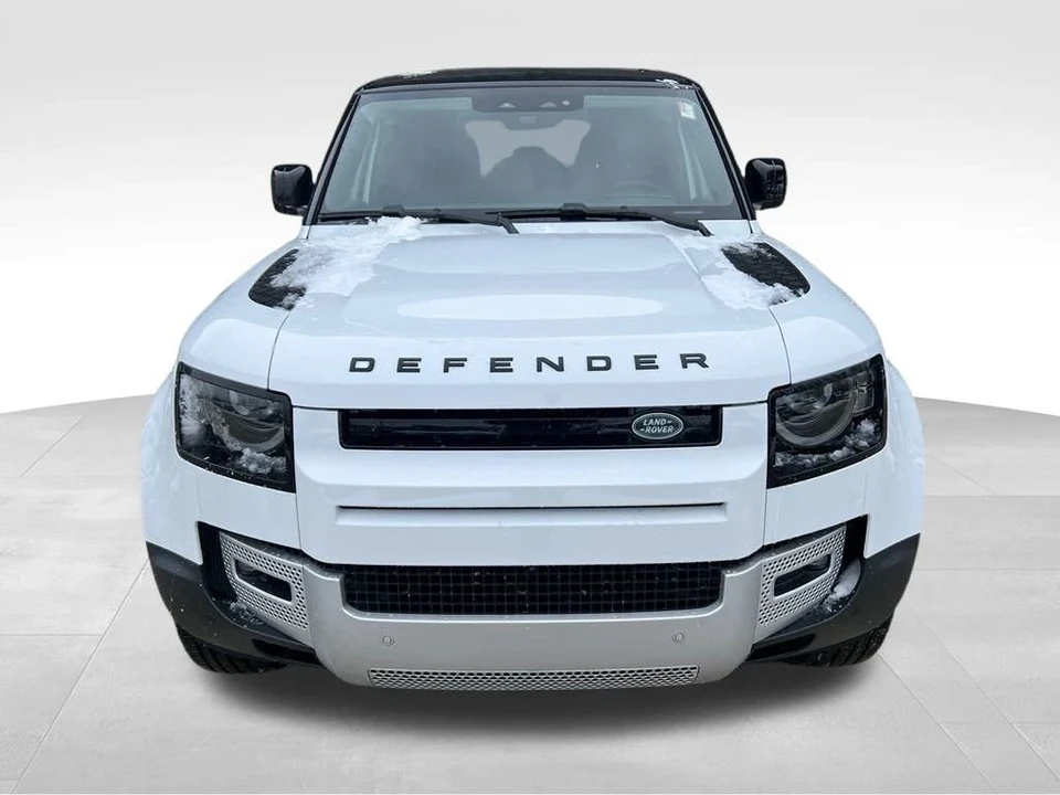 2025 Land Rover Defender L663 - Image 4 of 12