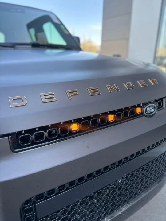 2025 Land Rover Defender L663 - Image 10 of 16