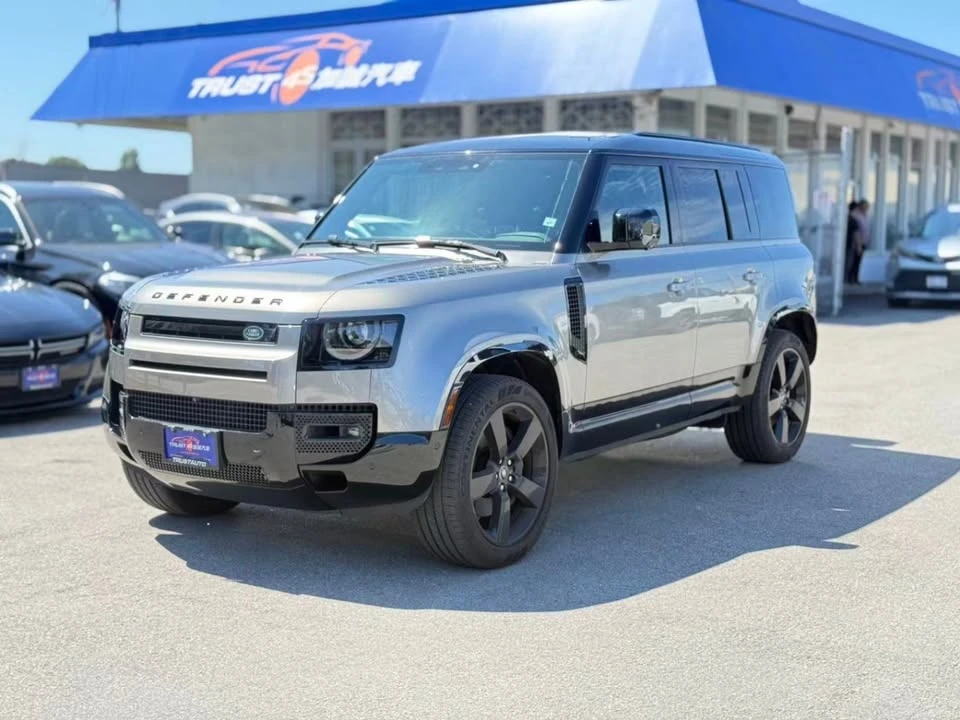 2025 Land Rover Defender L663 - Image 2 of 20