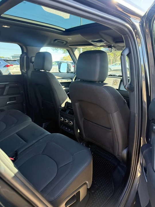 2025 Land Rover Defender L663 - Image 11 of 11