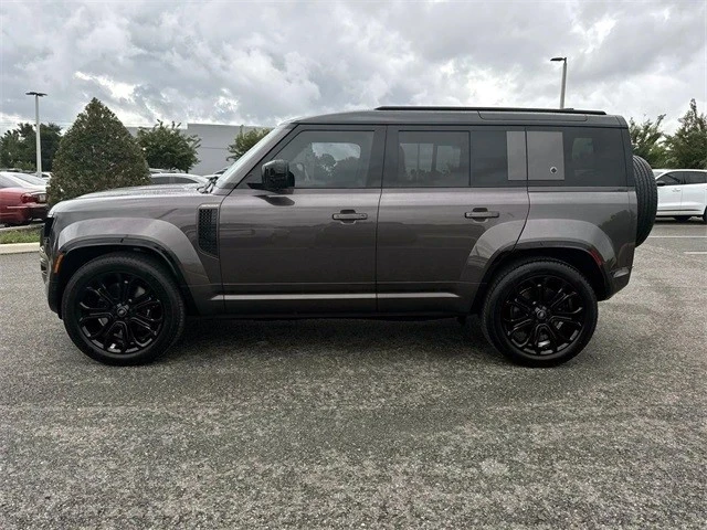 2025 Land Rover Defender L663 - Image 2 of 21