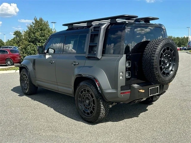 2025 Land Rover Defender L663 - Image 4 of 21