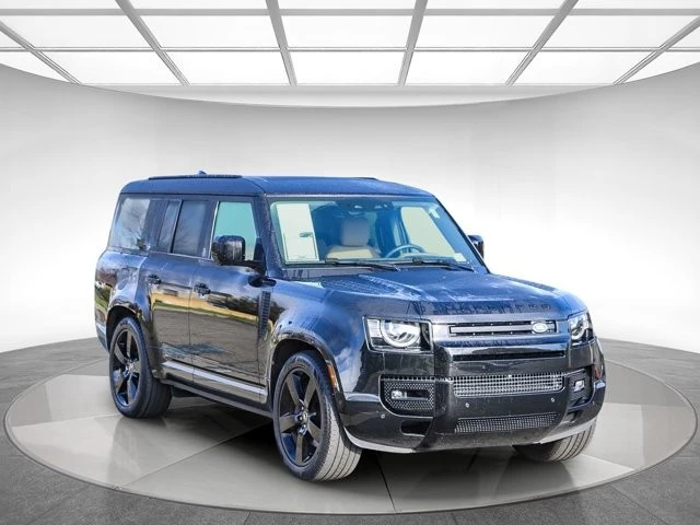 2025 Land Rover Defender L663 - Image 5 of 12