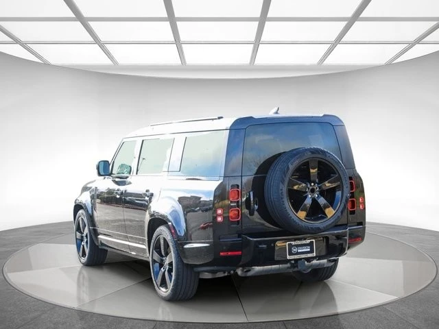 2025 Land Rover Defender L663 - Image 2 of 12