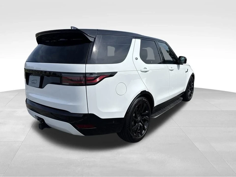 2025 Land Rover Discovery 5th Gen - Image 7 of 12
