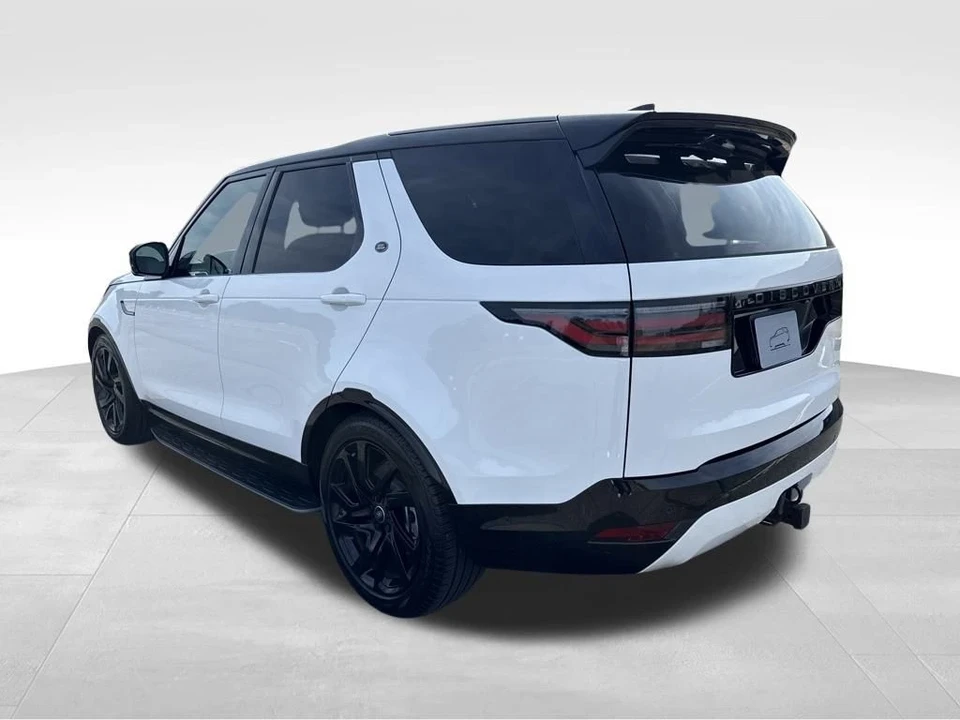 2025 Land Rover Discovery 5th Gen - Image 3 of 12