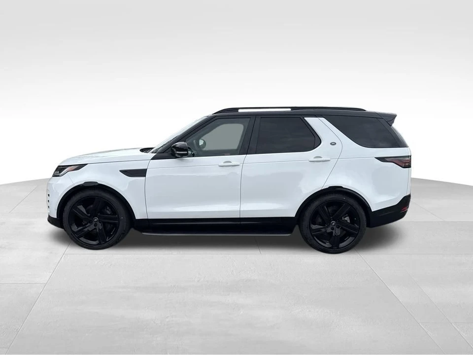 2025 Land Rover Discovery 5th Gen - Image 2 of 12