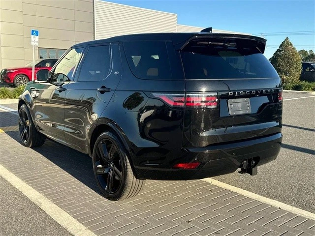 2025 Land Rover Discovery 5th Gen - Image 4 of 21