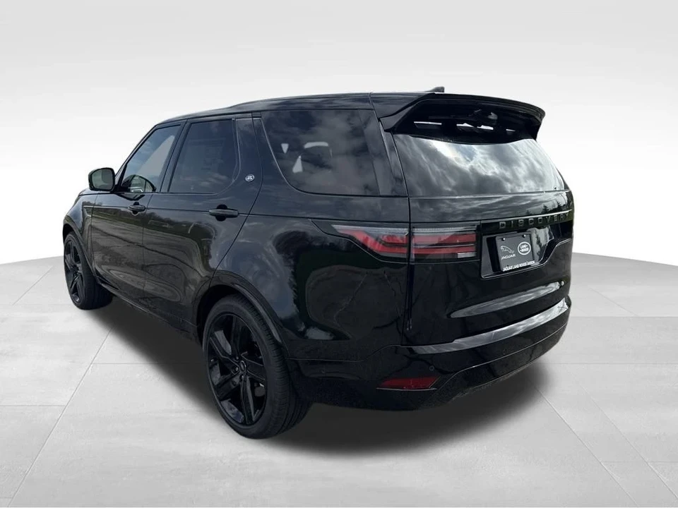 2025 Land Rover Discovery 5th Gen - Image 3 of 12
