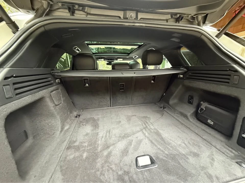 2025 Land Rover Range Rover L460 - Image 9 of 15
