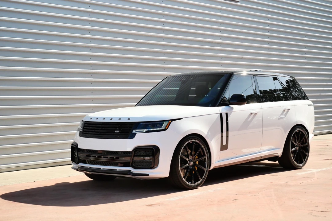 2025 Land Rover Range Rover L460 - Image 5 of 21