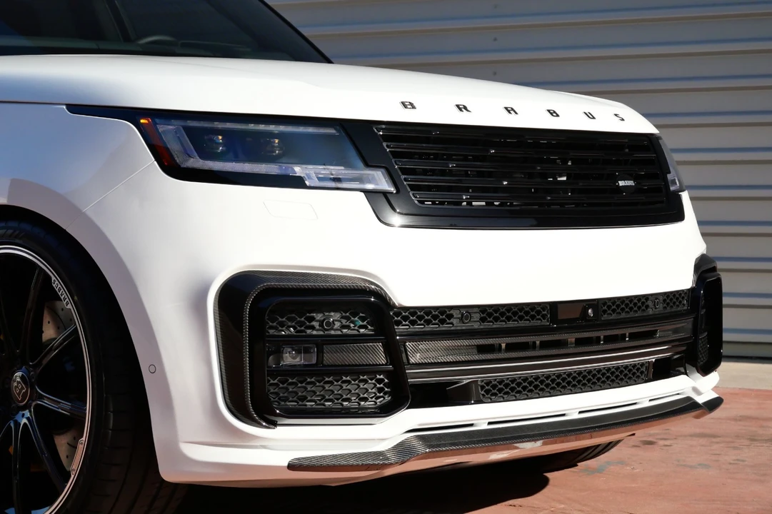 2025 Land Rover Range Rover L460 - Image 11 of 21
