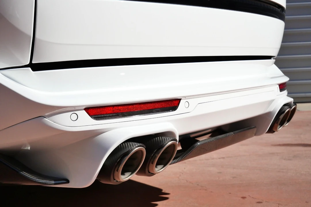 2025 Land Rover Range Rover L460 - Image 12 of 21