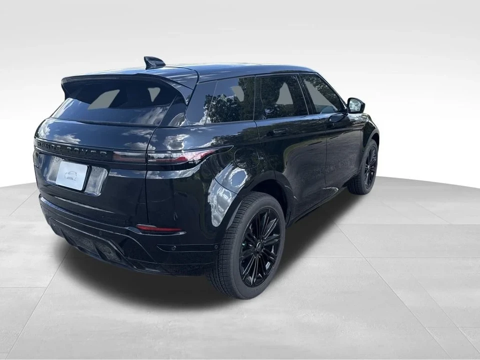 2025 Land Rover Range Rover L460 - Image 5 of 12