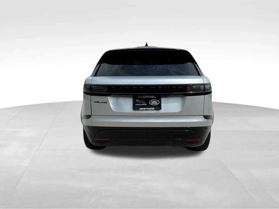 2025 Land Rover Range Rover L460 - Image 7 of 12