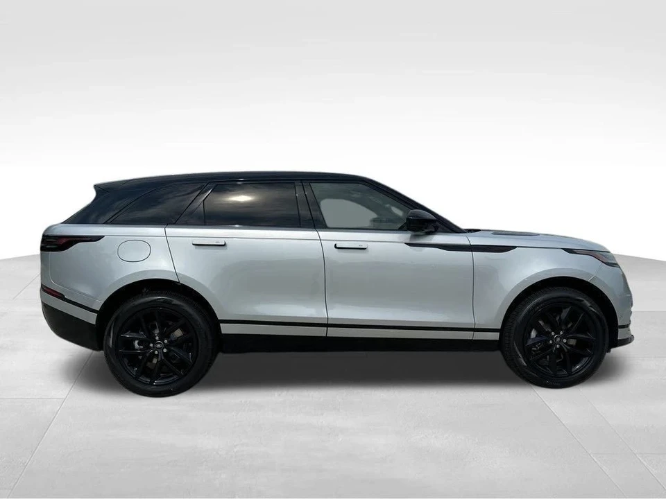 2025 Land Rover Range Rover L460 - Image 4 of 12