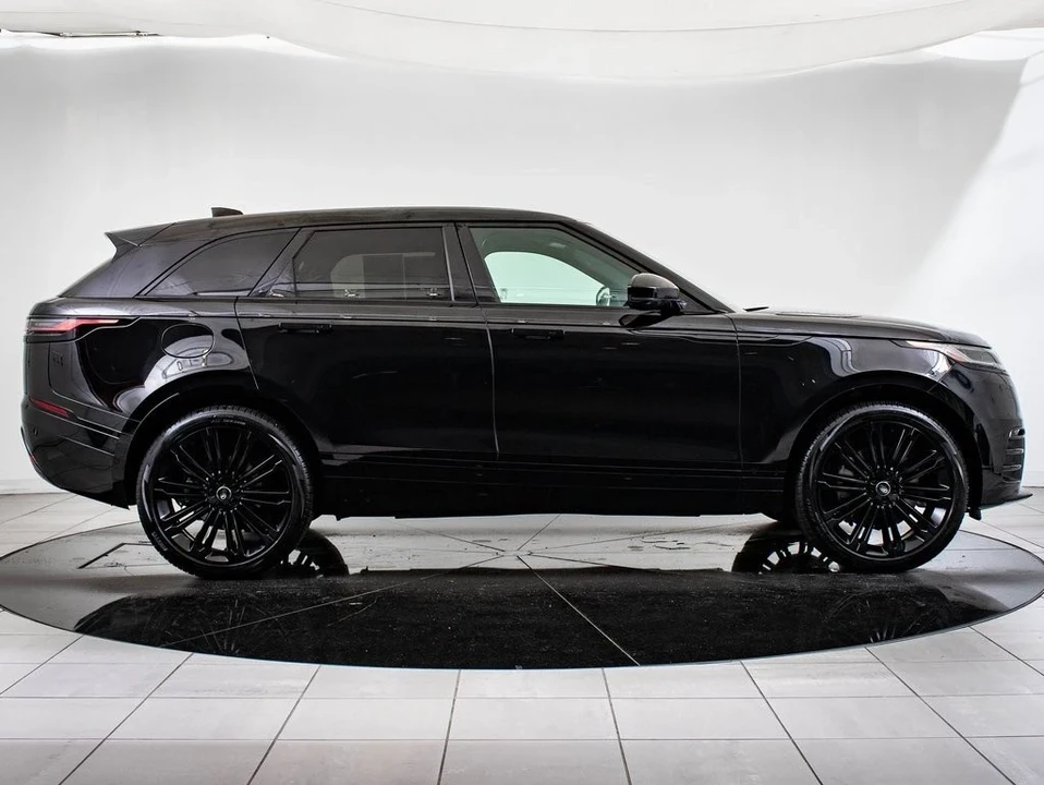 2025 Land Rover Range Rover L460 - Image 11 of 21