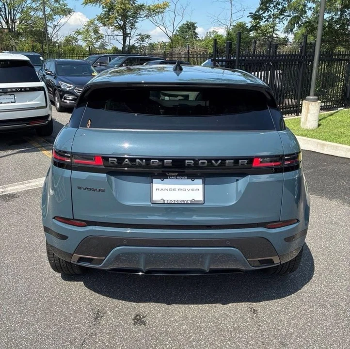 2025 Land Rover Range Rover Evoque 2nd Gen - Image 6 of 20