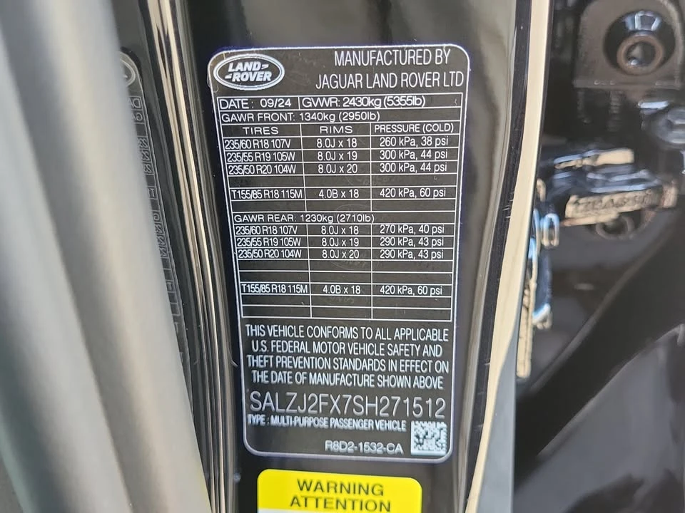 2025 Land Rover Range Rover Evoque 2nd Gen - Image 19 of 20