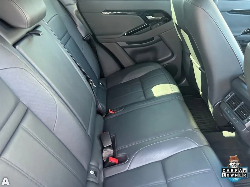 2025 Land Rover Range Rover Evoque 2nd Gen - Image 13 of 18