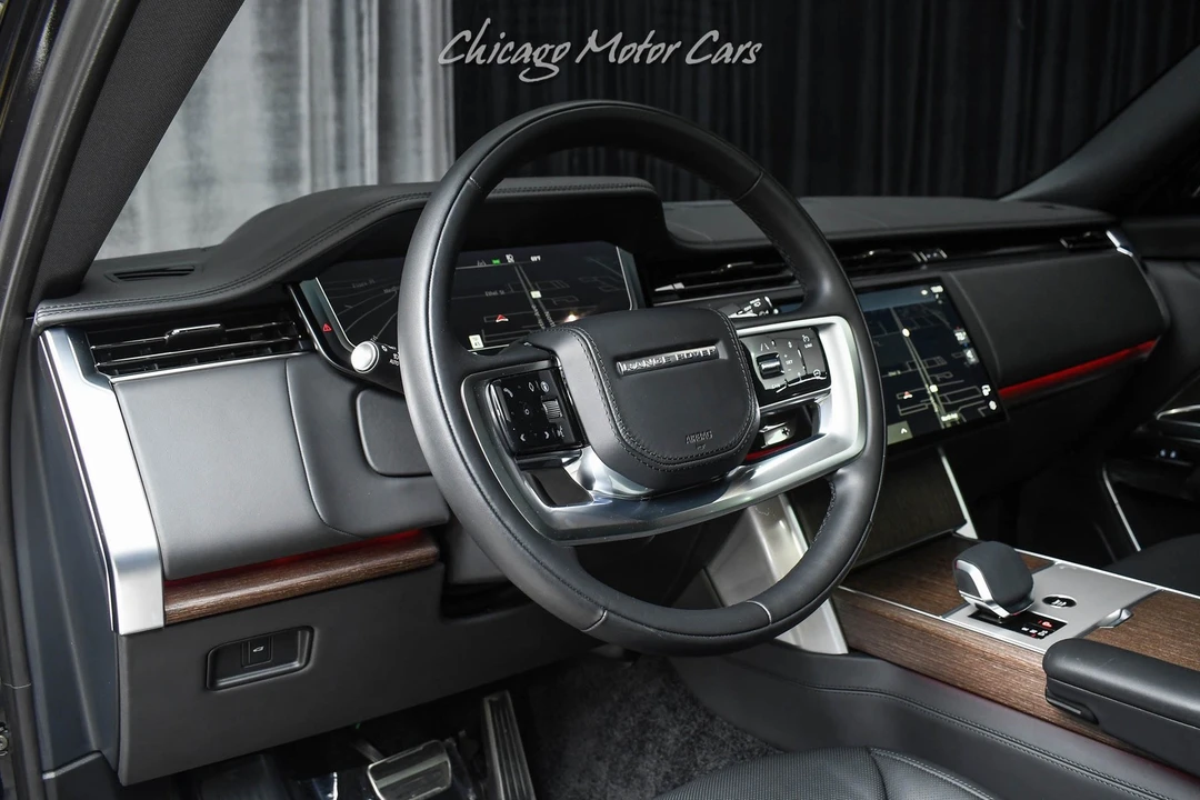 2025 Land Rover Range Rover L460 - Image 9 of 31