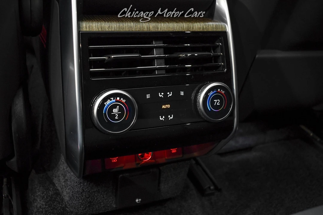 2025 Land Rover Range Rover L460 - Image 29 of 31