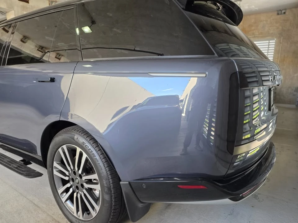 2025 Land Rover Range Rover L460 - Image 9 of 20
