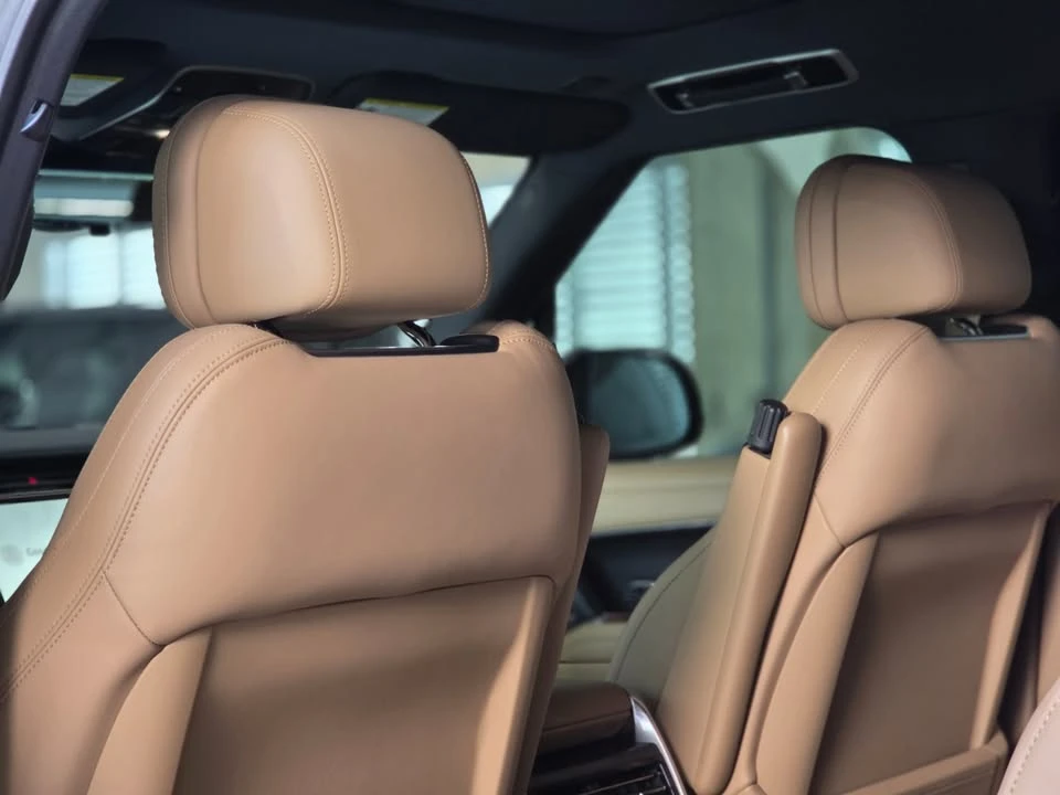 2025 Land Rover Range Rover L460 - Image 12 of 20
