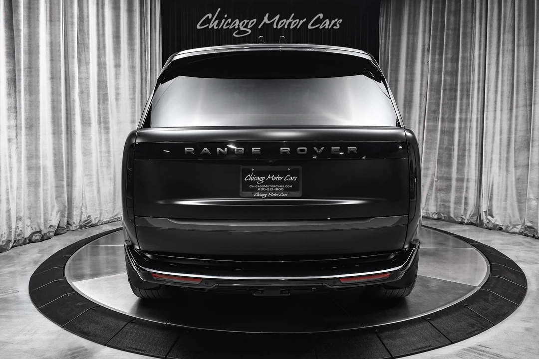 2025 Land Rover Range Rover L460 - Image 4 of 31