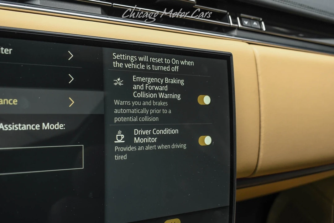2025 Land Rover Range Rover L460 - Image 18 of 31