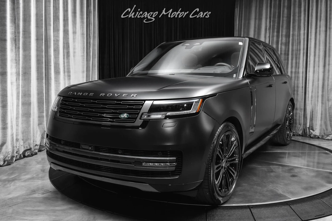 2025 Land Rover - Image 2 of 31