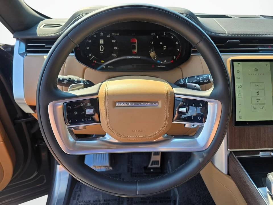 2025 Land Rover Range Rover L460 - Image 11 of 20